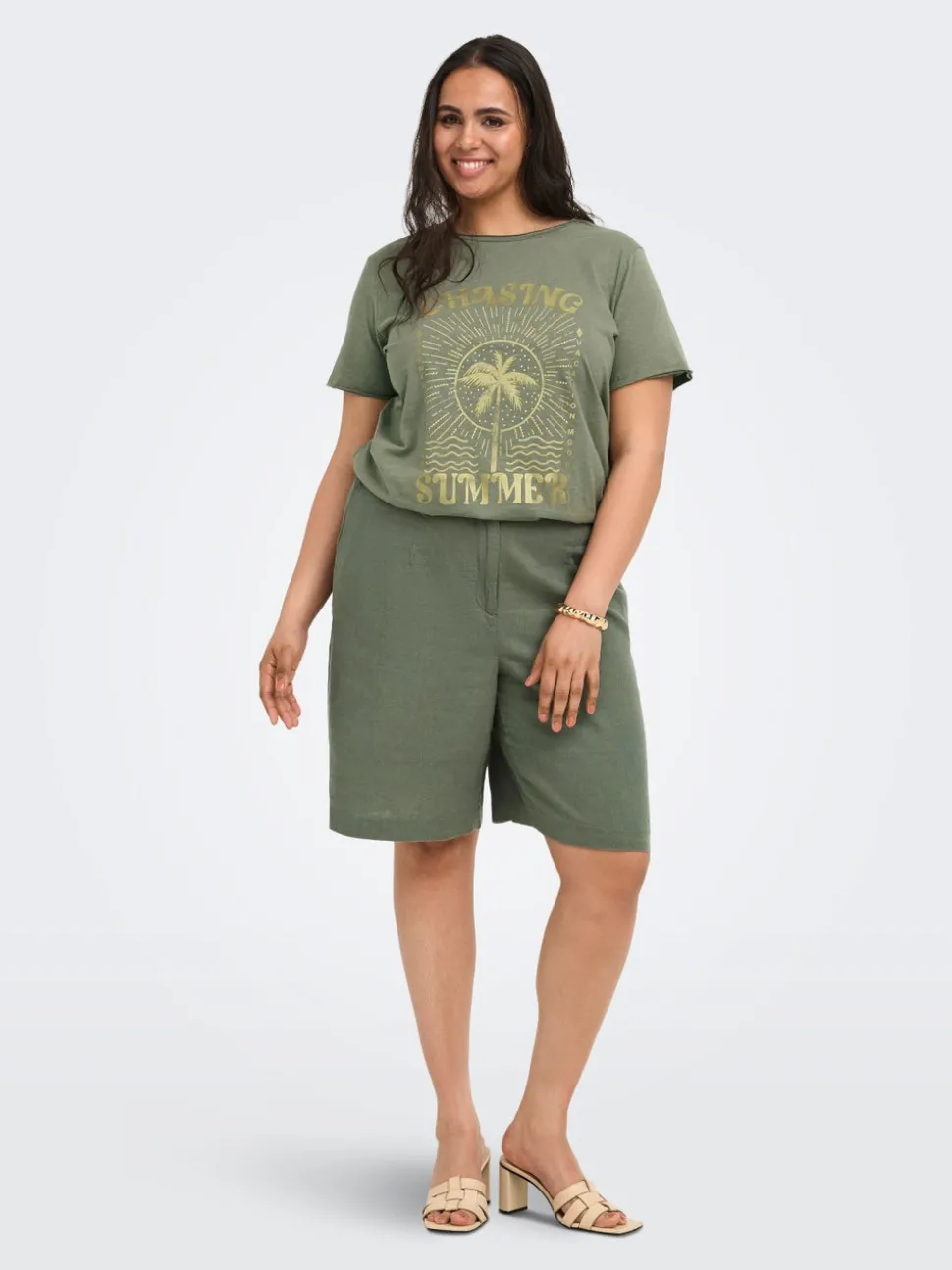 CARGOA Loose fit Lin Skreddersydd shorts