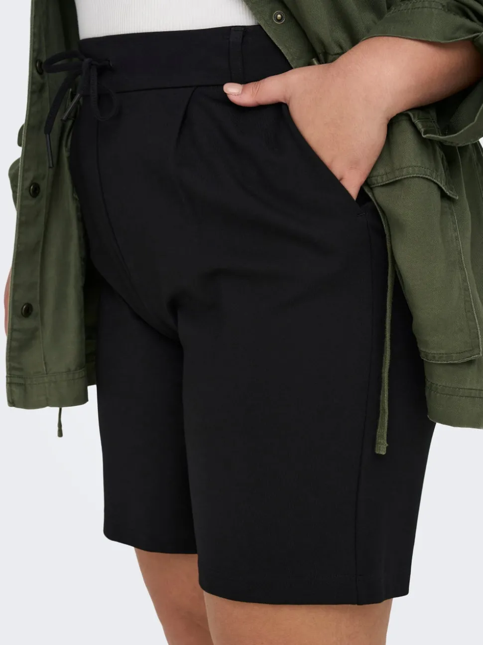 CARGOLDTRASH Regular Fit Shorts