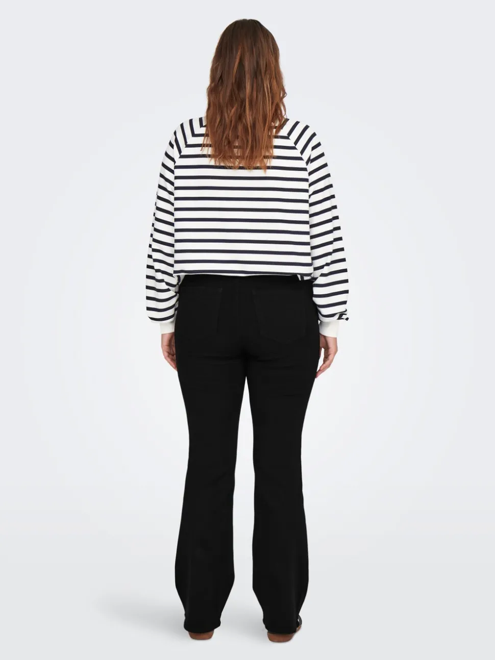 CARHELLA Middels høy midje Retro Flared Fit Jeans