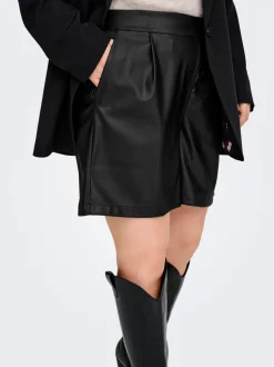 CARTILA Regular Fit imitert skinnshorts
