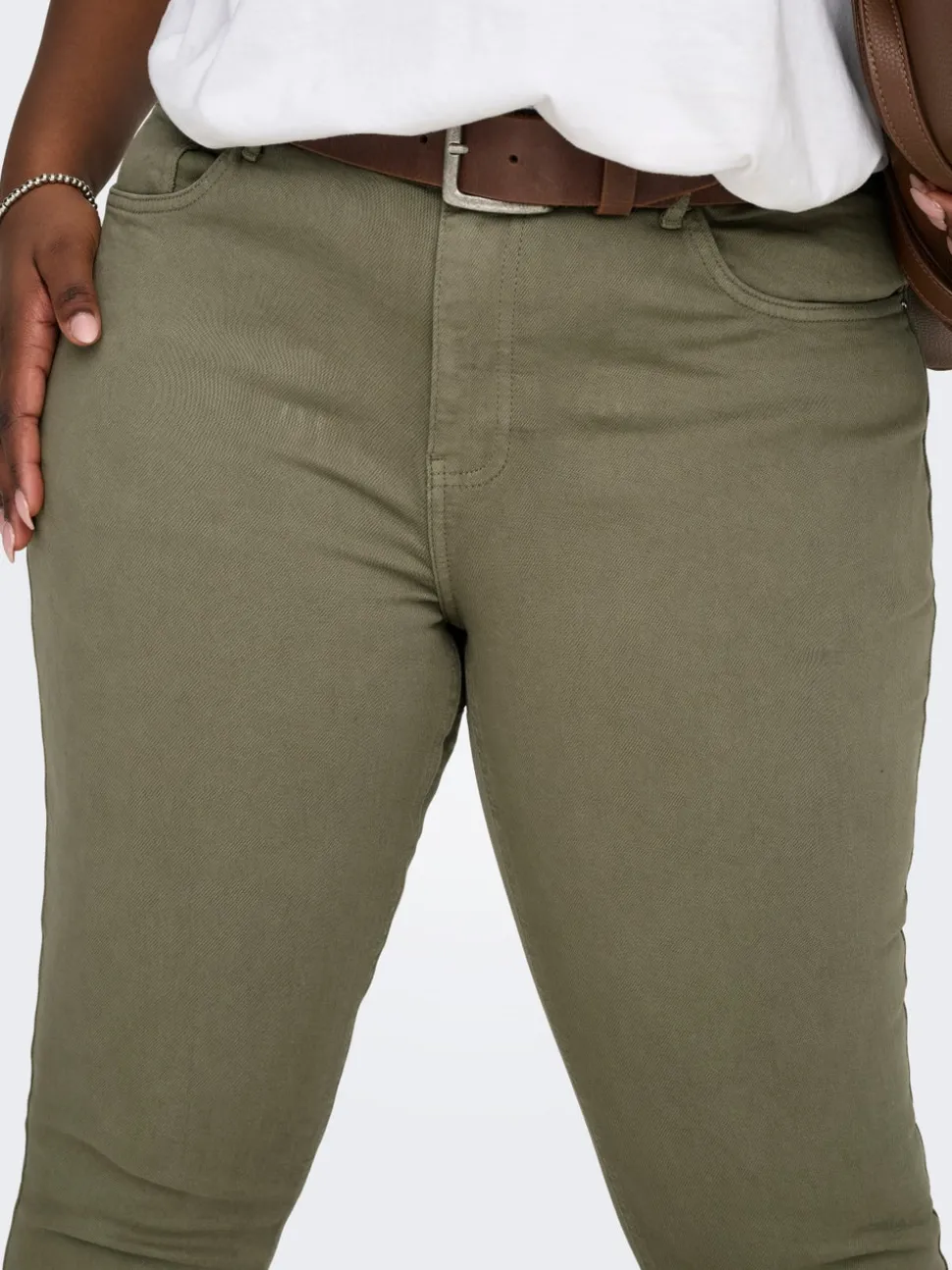 CARWILLY Cropped Fit Cropped Jeans