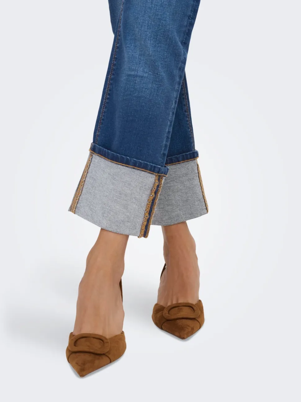 JDYFINA Middels høy midje Straight Fit Jeans