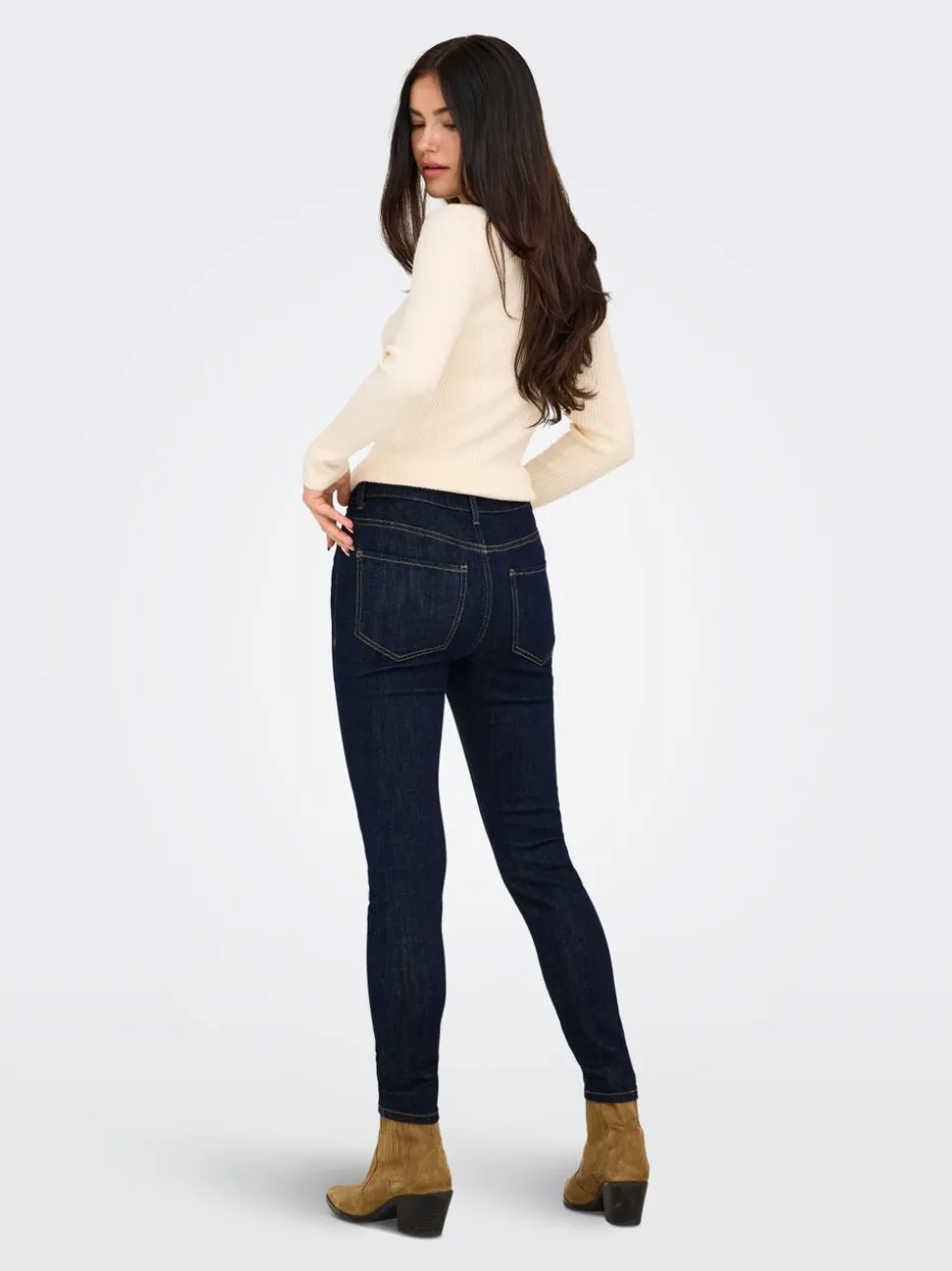 JDYFINA Middels høy midje Skinny Fit Ankellengde Jeans