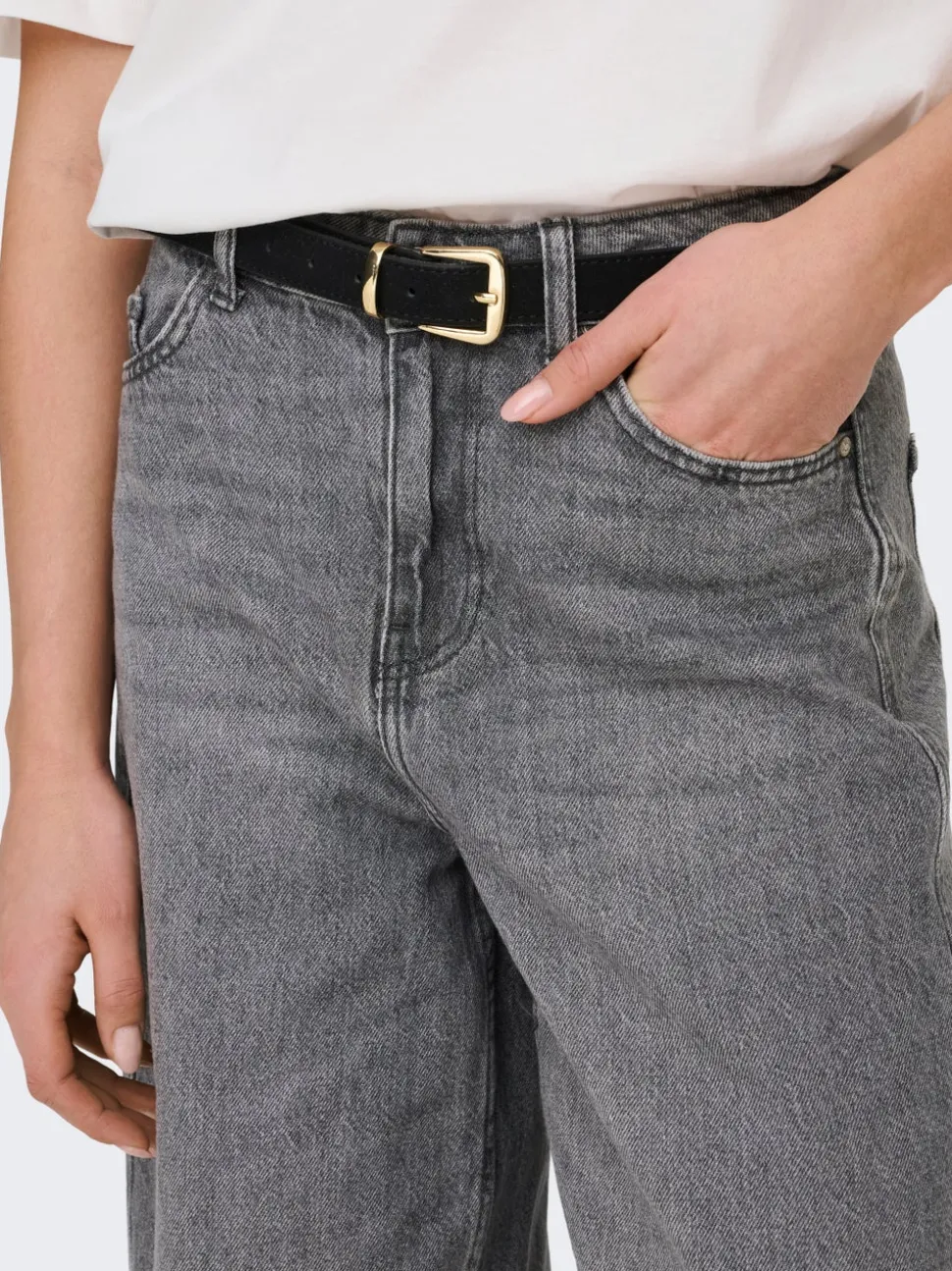 JDYSUSIE Middels høy midje Barrel-passform Jeans