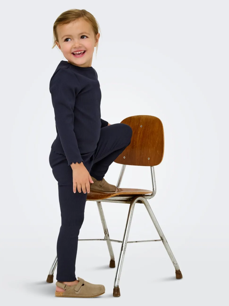 KMGTRINNY Tight Fit Leggings