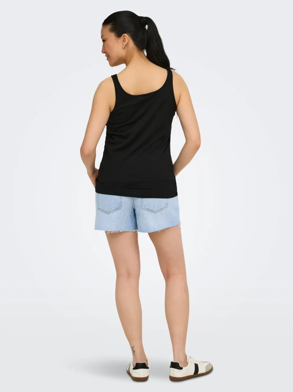 OLMGABI Middels høy midje Regular Fit Denimshorts