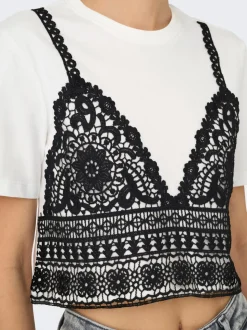 ONLBETSY T-skjorte