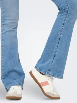 ONLBLUSH Middels høy midje Flared Fit Jeans