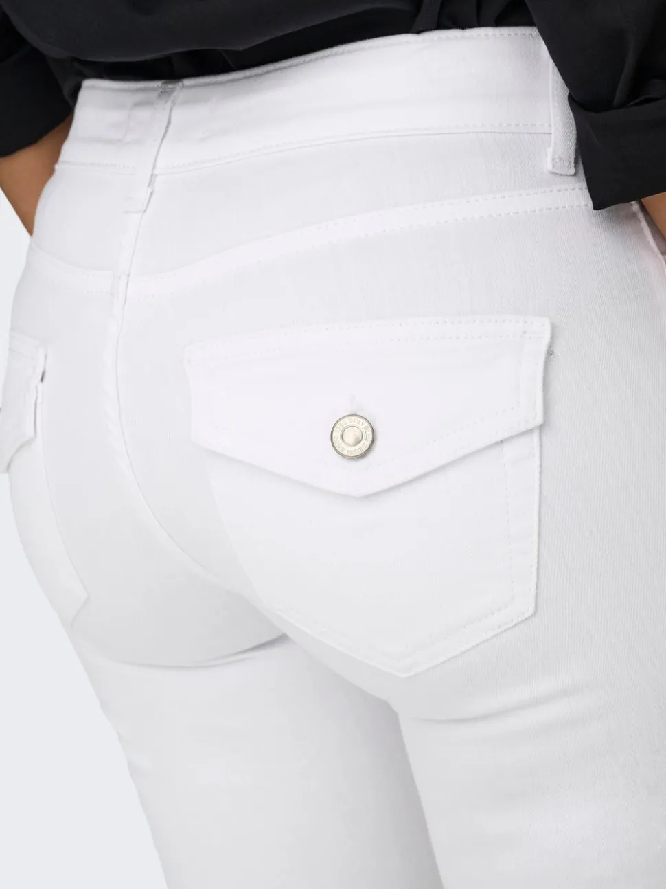 ONLBLUSH Middels høy midje Flared Fit Jeans