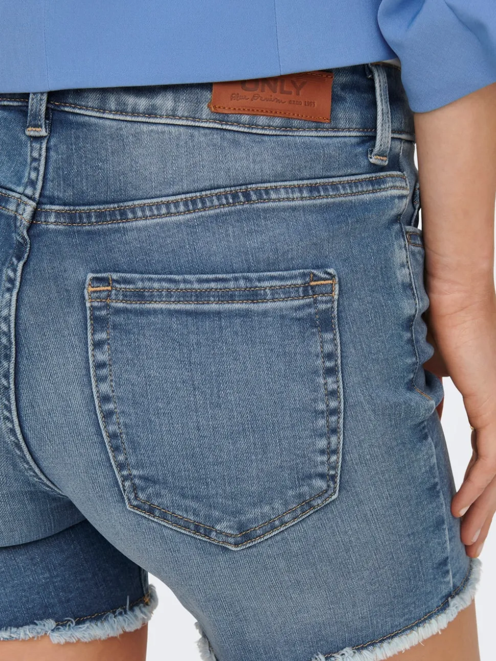 ONLBLUSH Middels høy midje Regular Fit Denimshorts