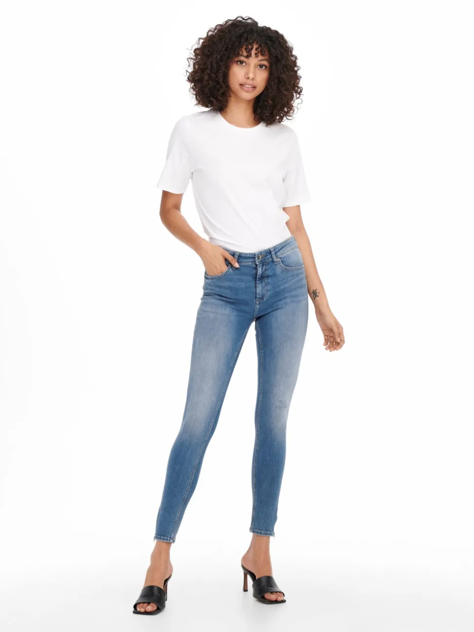 ONLBLUSH Middels høy midje Skinny Fit Ankellengde Jeans