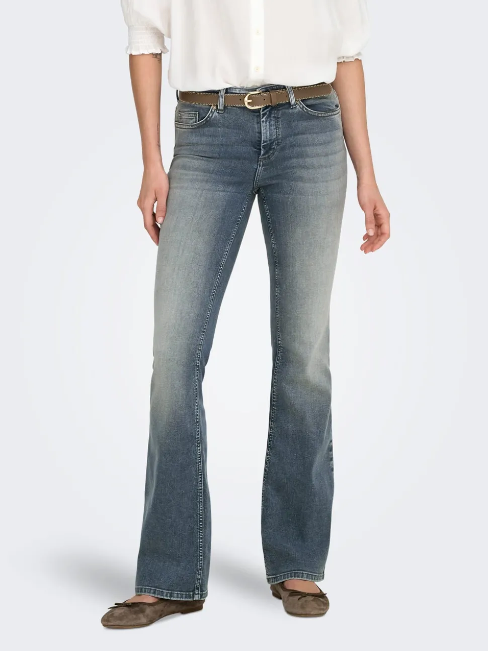 ONLBLUSH Middels høy midje Flared Fit Jeans
