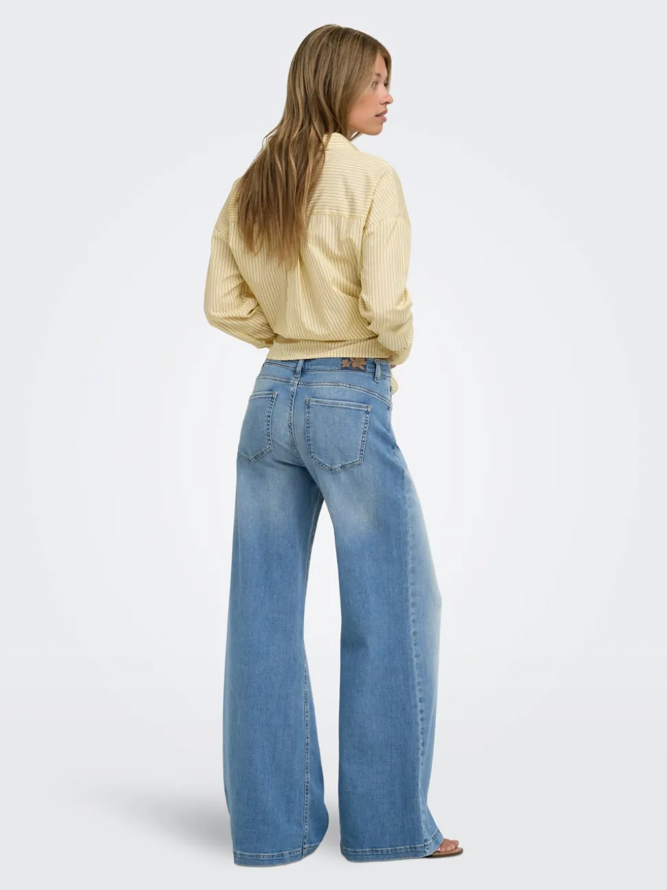 ONLCALIFORNIA Middels høy midje Wide Leg Fit Jeans