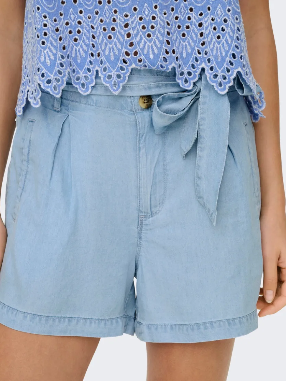 ONLCHARIS Høy midje Regular Fit Shorts