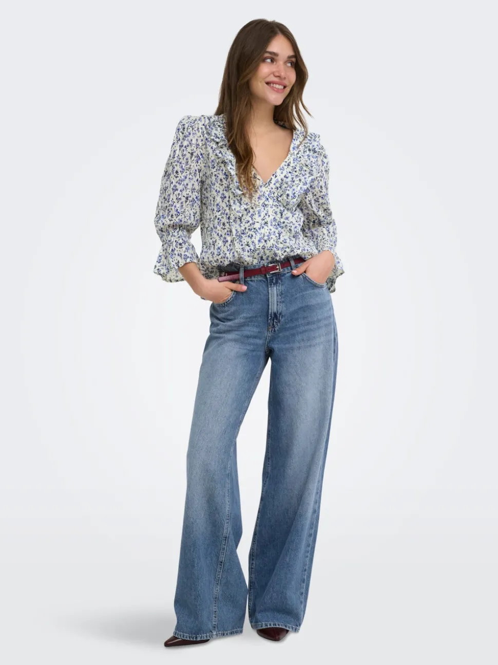 ONLCHARLOT Middels høy midje Wide Leg Fit Jeans