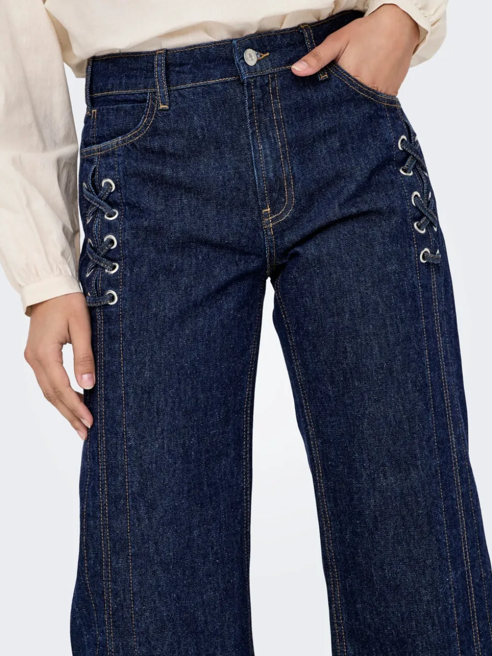 ONLCOBAIN Middels høy midje Wide Leg Fit Jeans