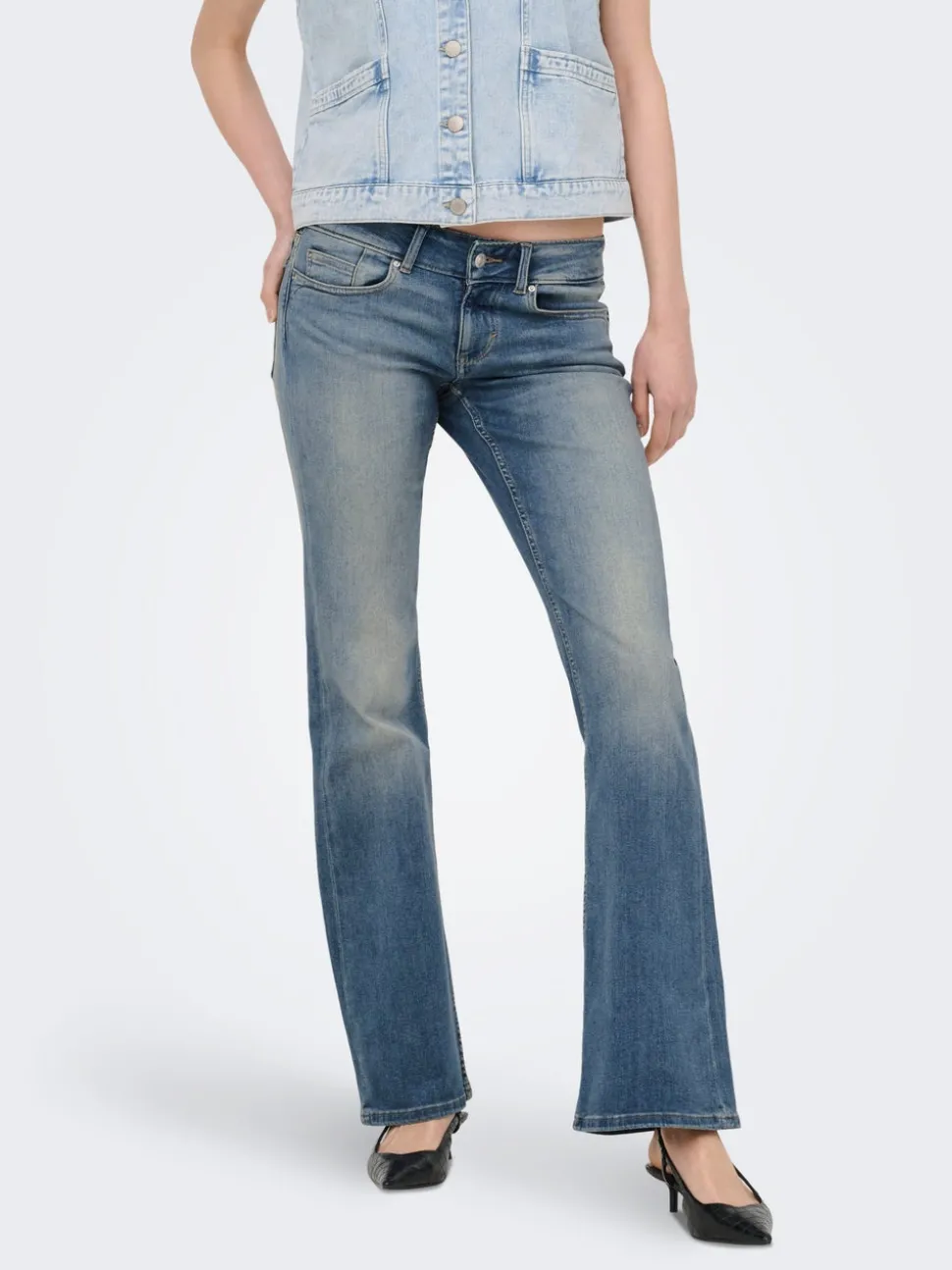 ONLCORAL Lav midje Flared Fit Jeans