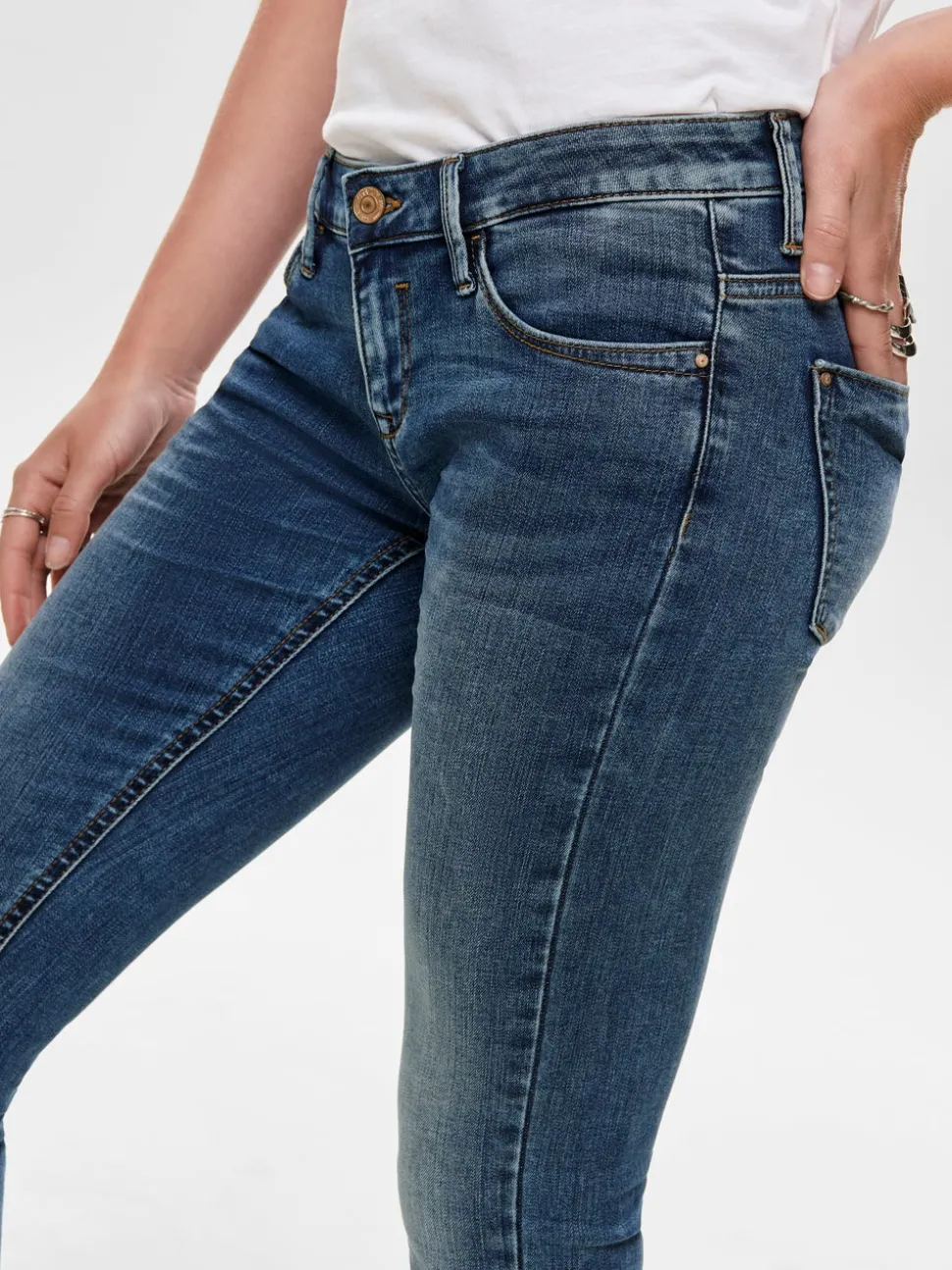 ONLCORAL Superlav midje Skinny Fit Jeans