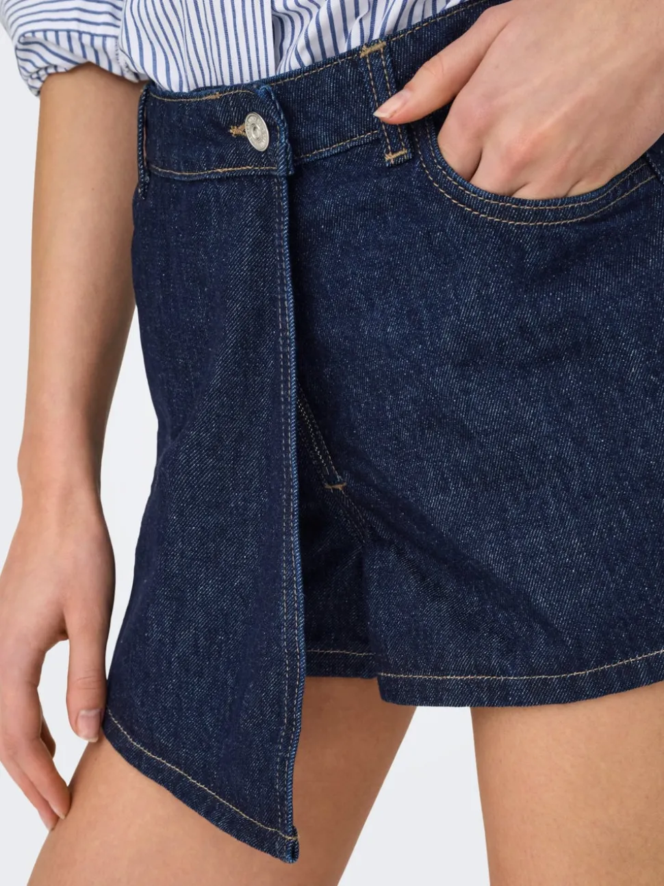 ONLELVIRA Regular Fit Skorts