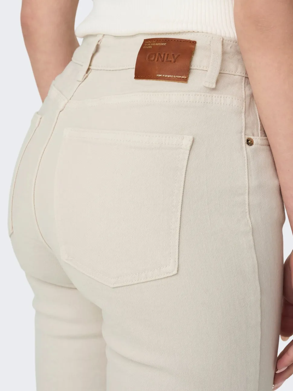 ONLEMILY Høy midje Straight Fit Ankellengde Jeans