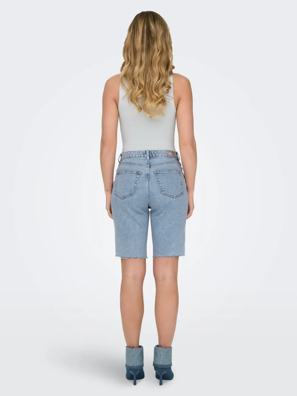 ONLEMILY Høy midje Straight Fit Denimshorts