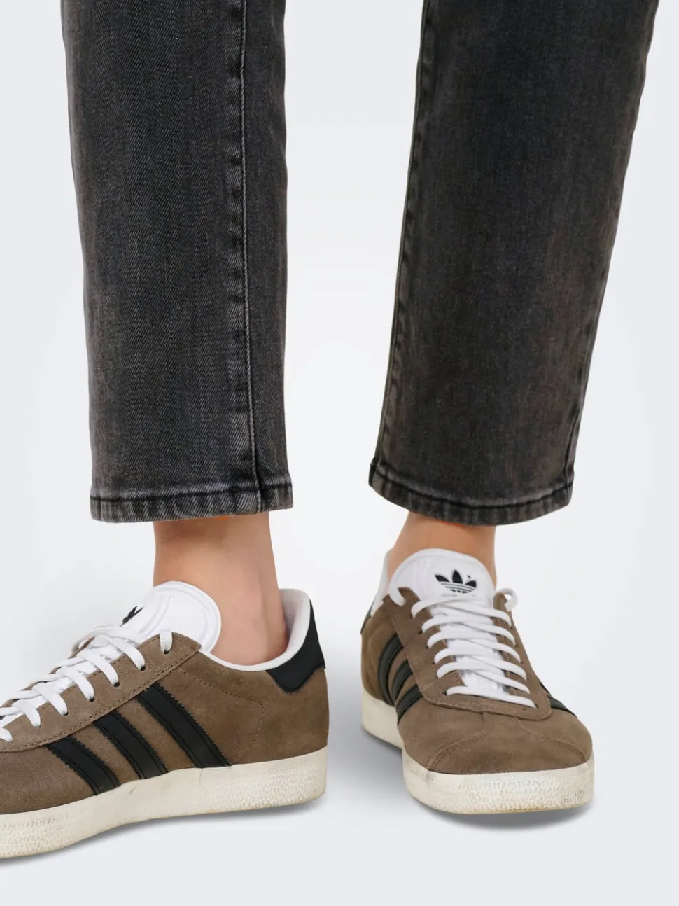 ONLEMILY Høy midje Straight Fit Ankellengde Jeans