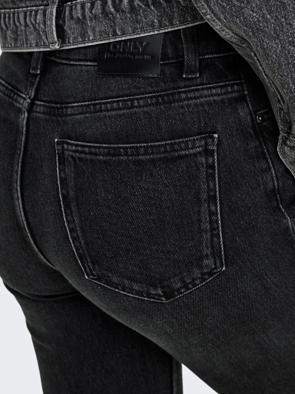 ONLEMILY Høy midje Straight Fit Ankellengde Jeans