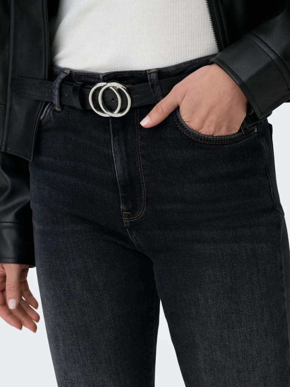 ONLEMILY Høy midje Straight Fit Ankellengde Jeans