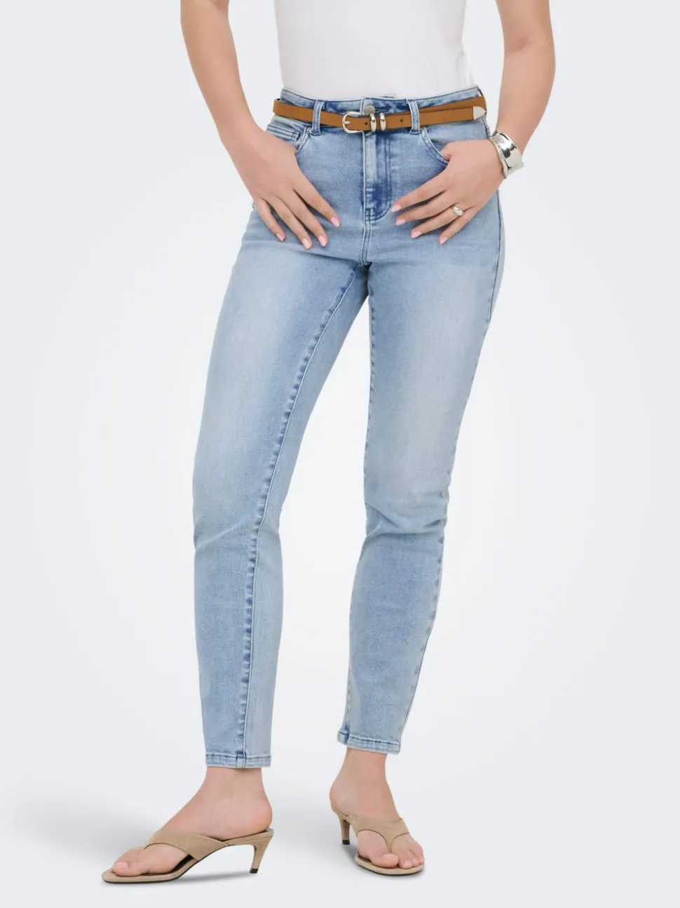 ONLEMILY-MILA Høy midje Straight Fit Ankellengde Jeans