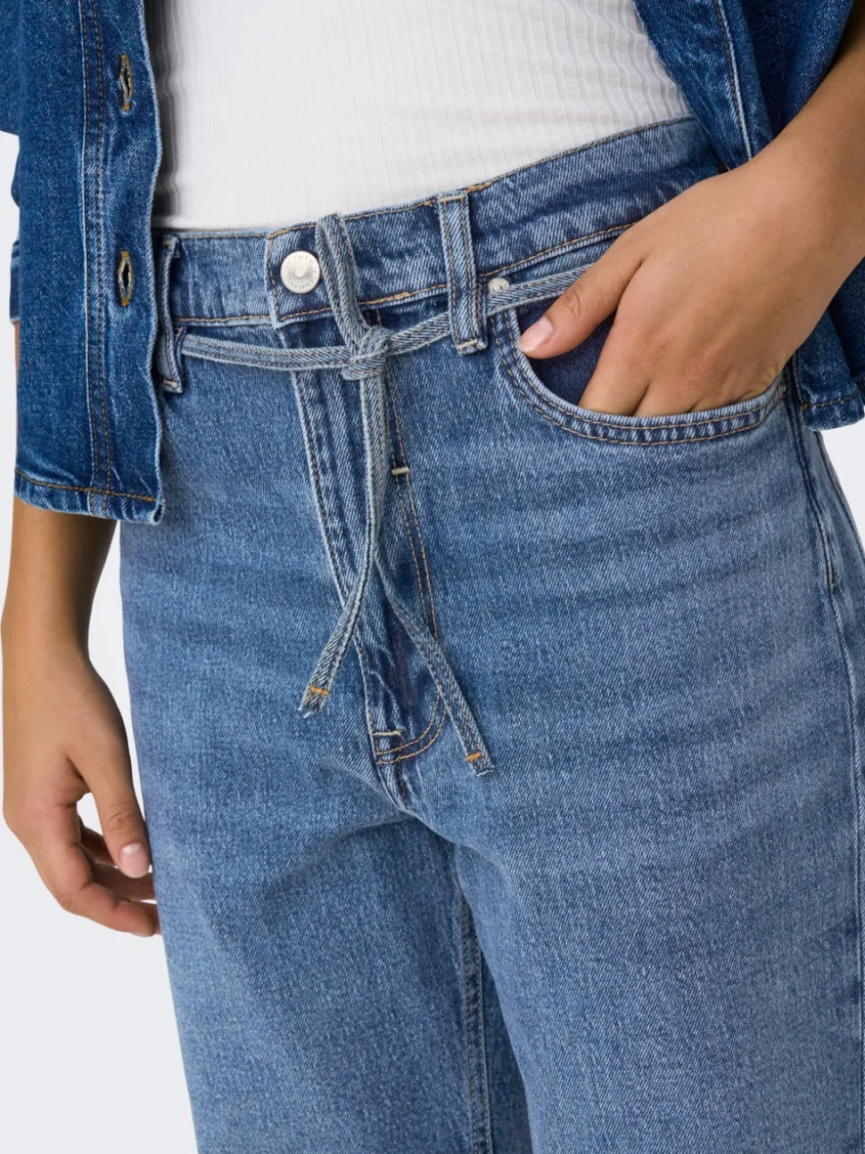 ONLGYPSY Høy midje Slim Straight Fit Jeans