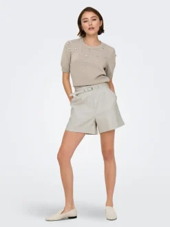 ONLHEIDI Middels høy midje Regular Fit Shorts i kunstskinn
