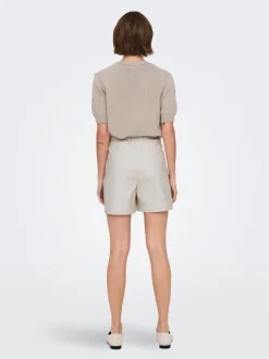 ONLHEIDI Middels høy midje Regular Fit Shorts i kunstskinn