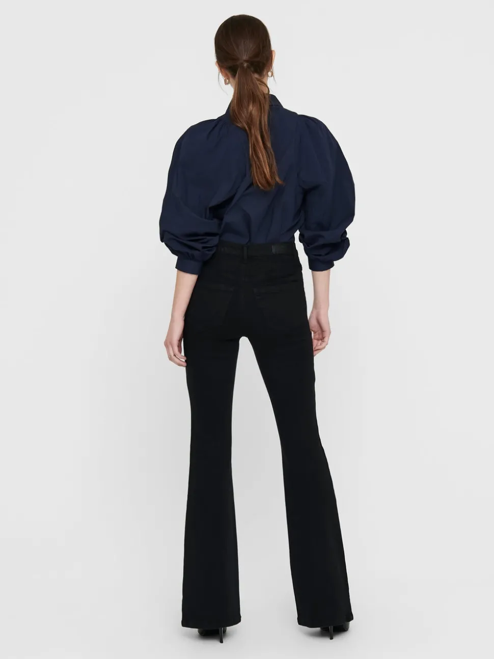 ONLHELLA Høy midje Flared Fit Jeans