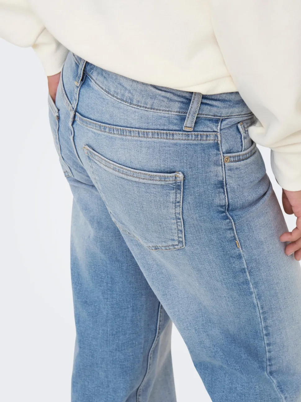 ONLJUDY-O Lav midje Straight Fit Jeans
