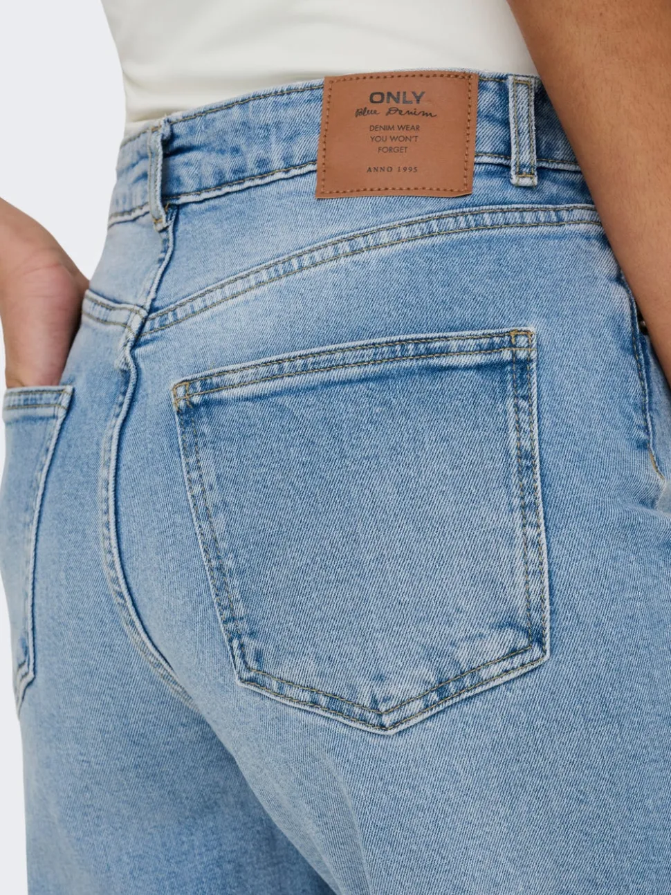ONLJUICY Høy midje Wide Leg Fit Jeans