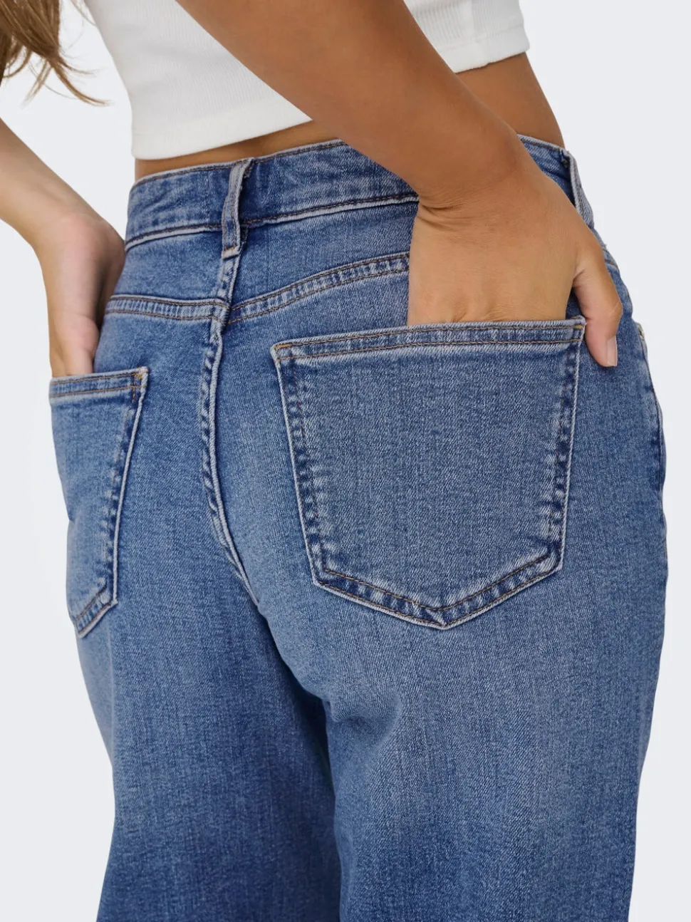 ONLJULLES Lav midje Wide Leg Fit Jeans