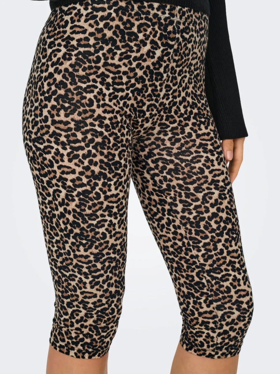 ONLLIVE Slim Fit shorts