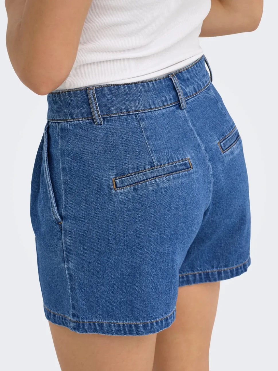 ONLLUKA Middels høy midje Loose fit Denimshorts
