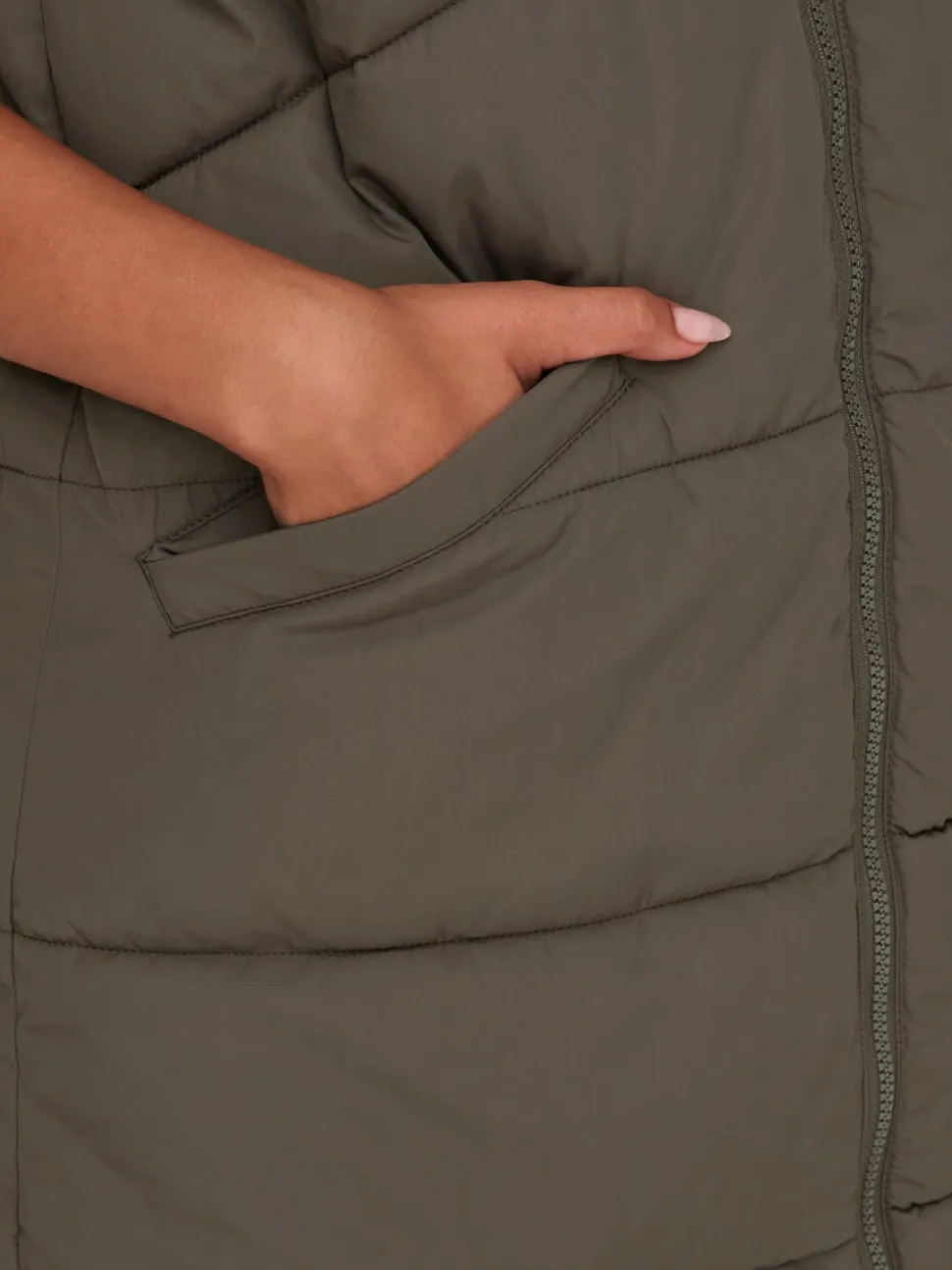 ONLMATILDE Vest
