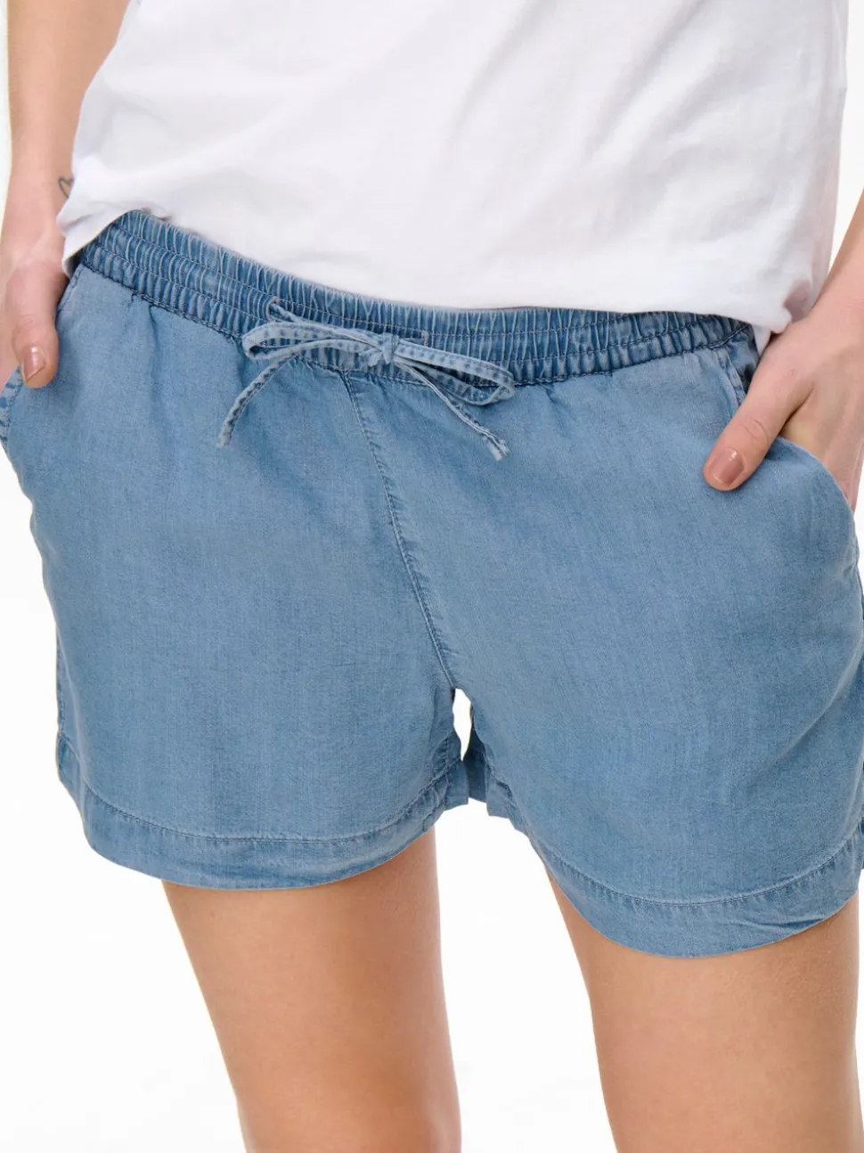 ONLPEMA Middels høy midje Relaxed Fit Denimshorts