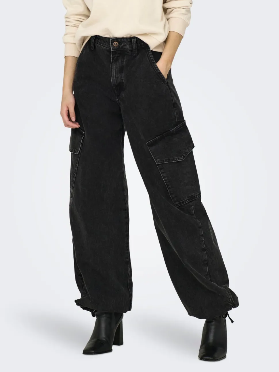 ONLPERNILLE Høy midje Jogger-passform Jeans