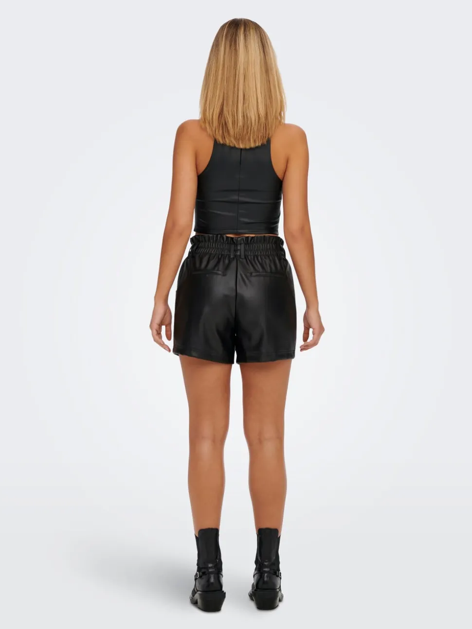 ONLSTEPHANIE Regular Fit Shorts i kunstskinn
