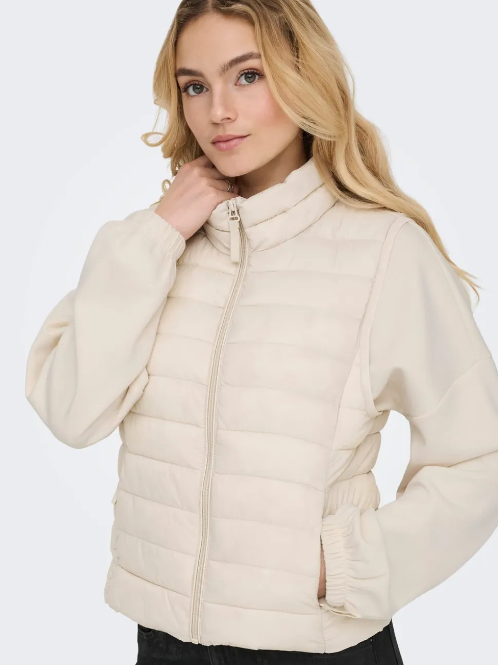 ONLTAHIA Vest