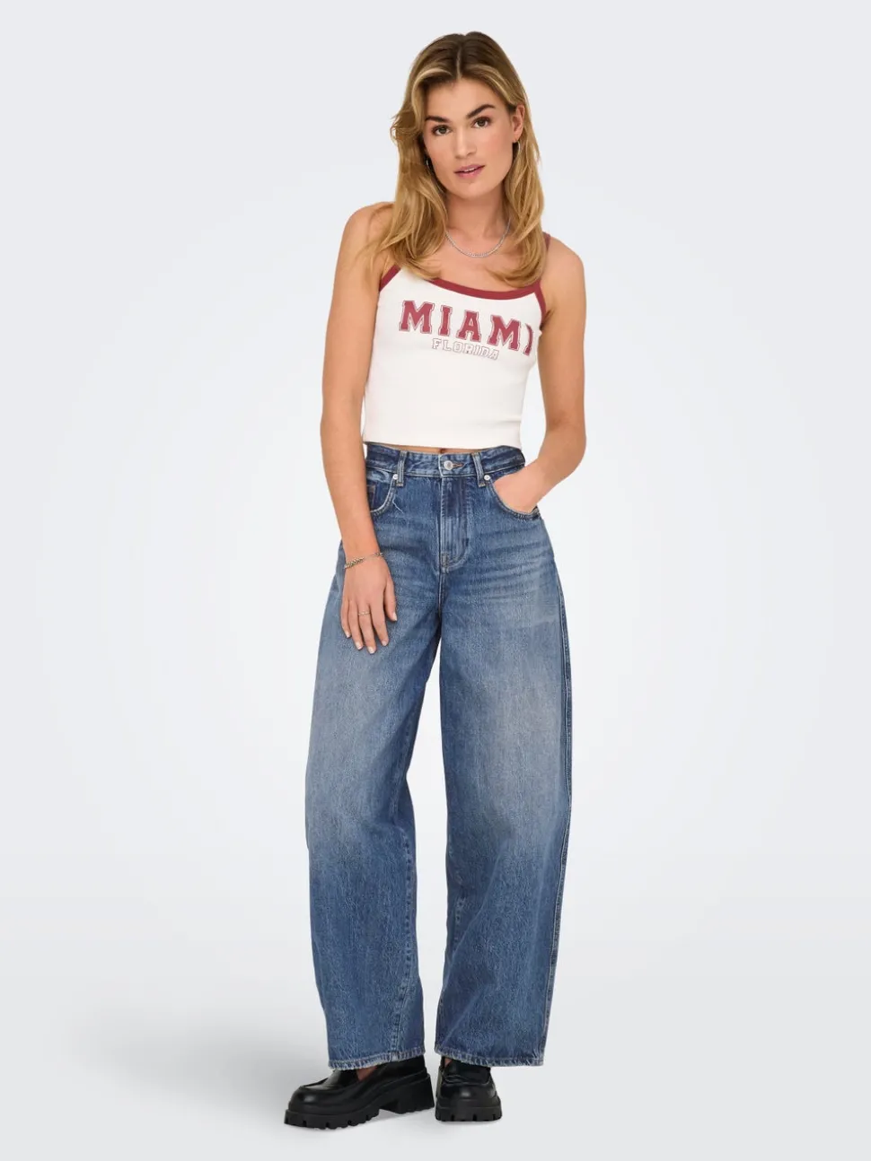 ONLTAYLOR Høy midje Barrel-passform Jeans