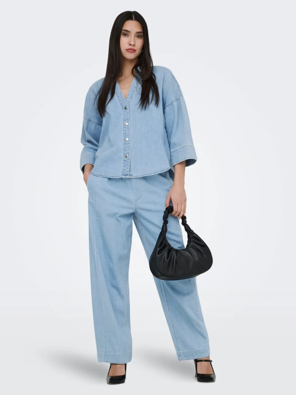 ONLVIX Middels høy midje Barrel-passform Jeans