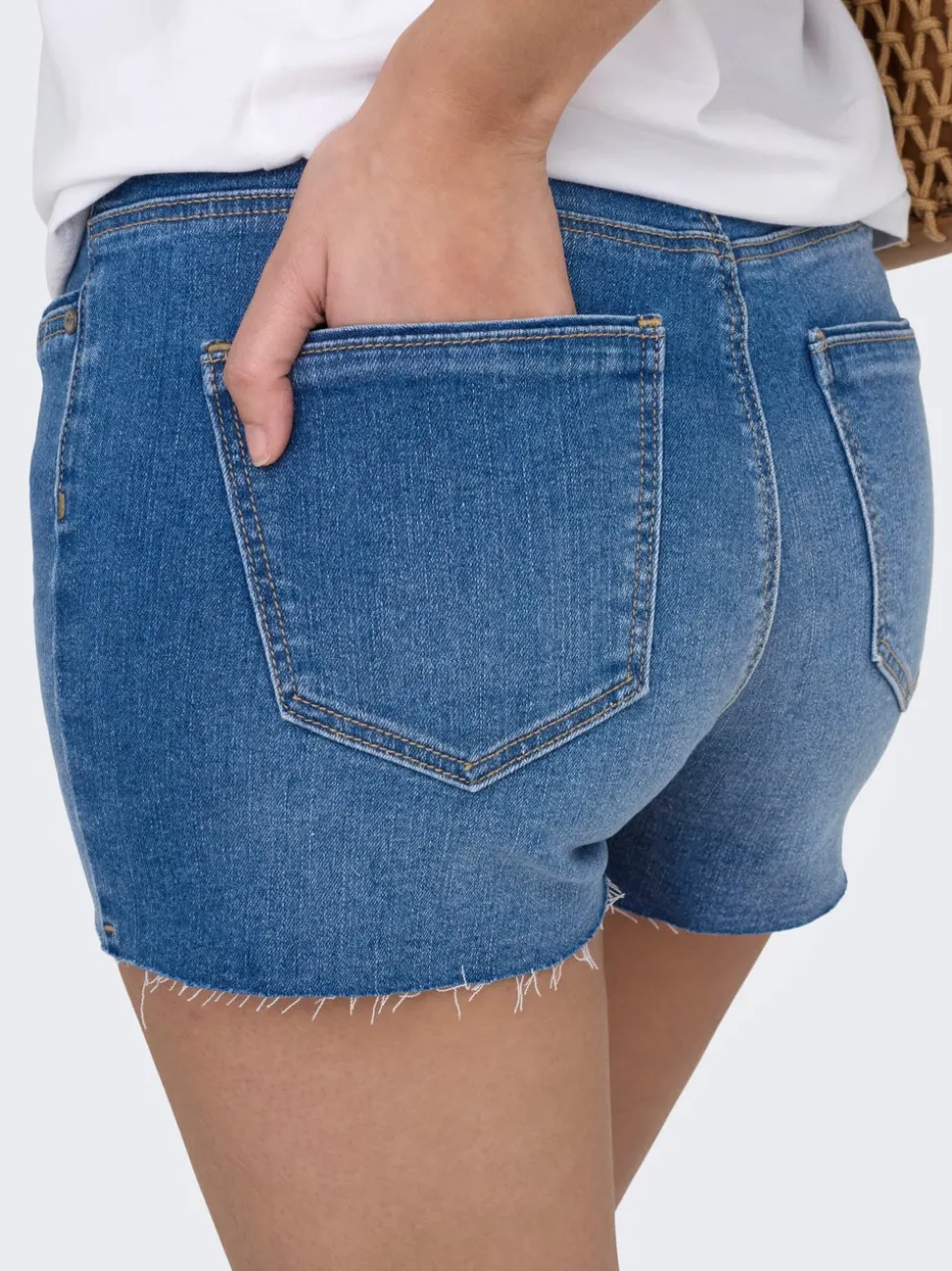 ONLWAUW Middels høy midje Regular Fit Denimshorts