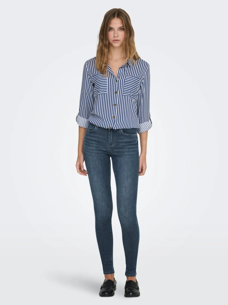 ONLWAUW Middels høy midje Skinny Fit Jeans