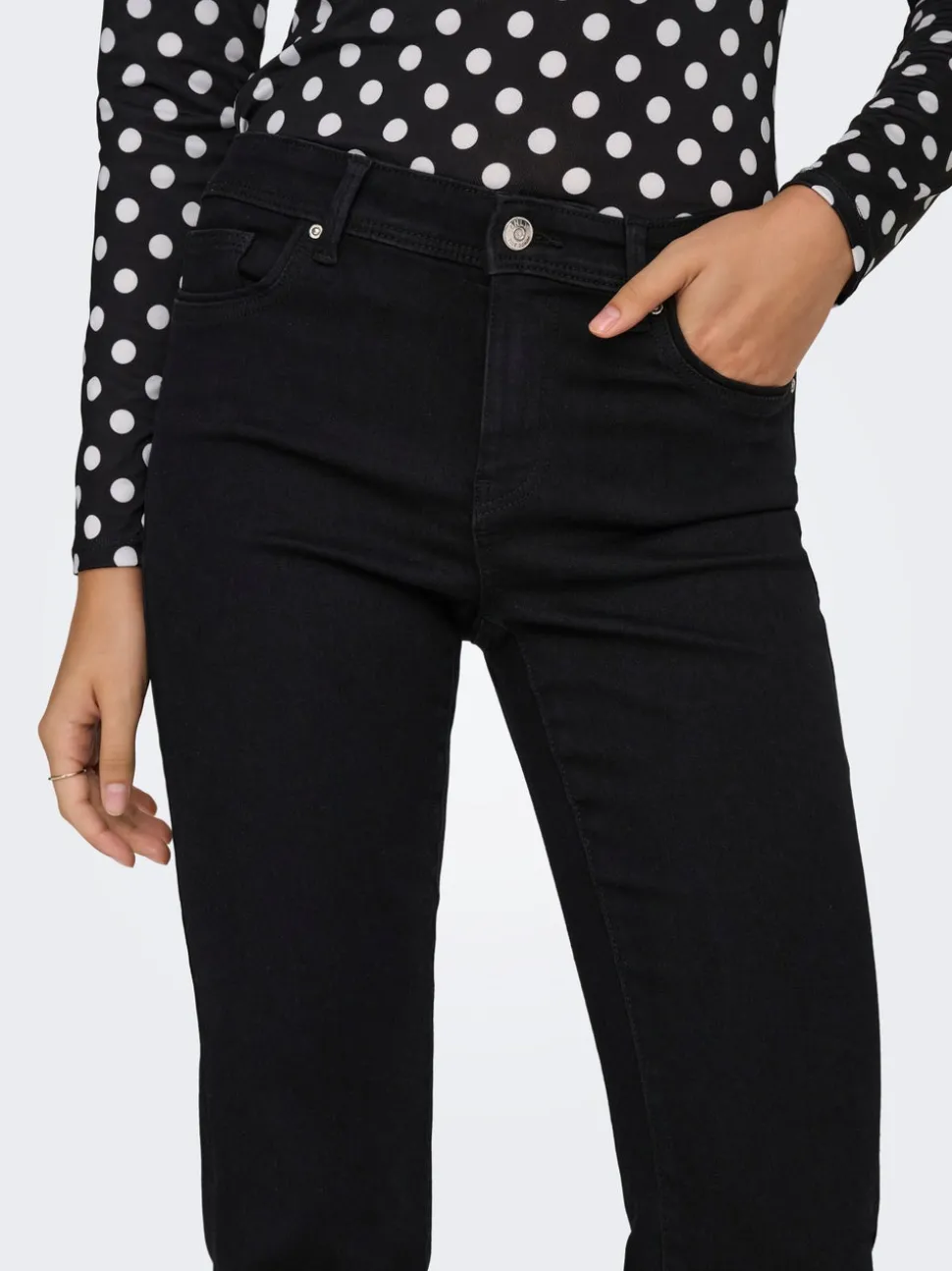 ONLWOW Middels høy midje Flared Fit Jeans