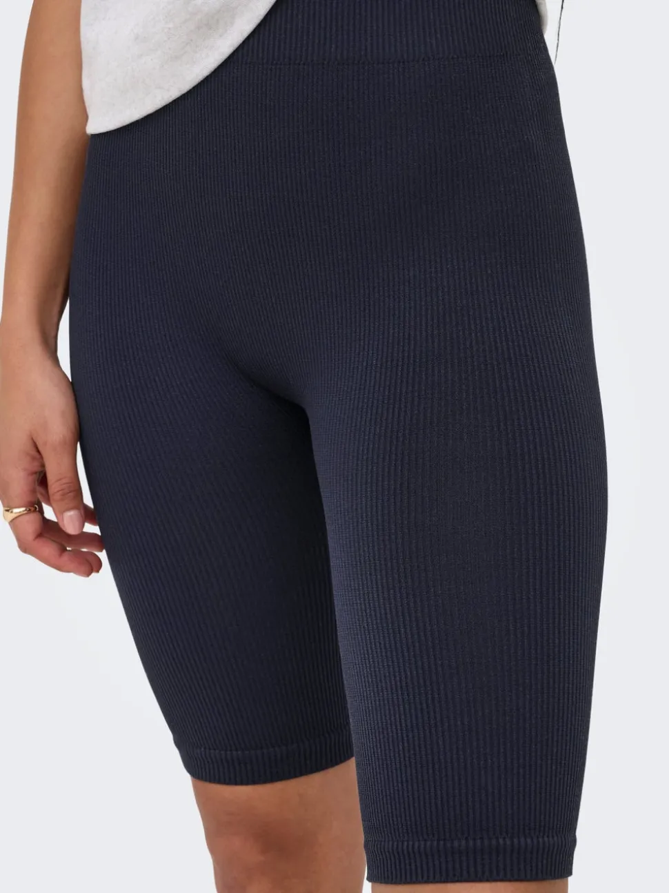 ONPJAIA Høy midje Slim Fit Byshorts