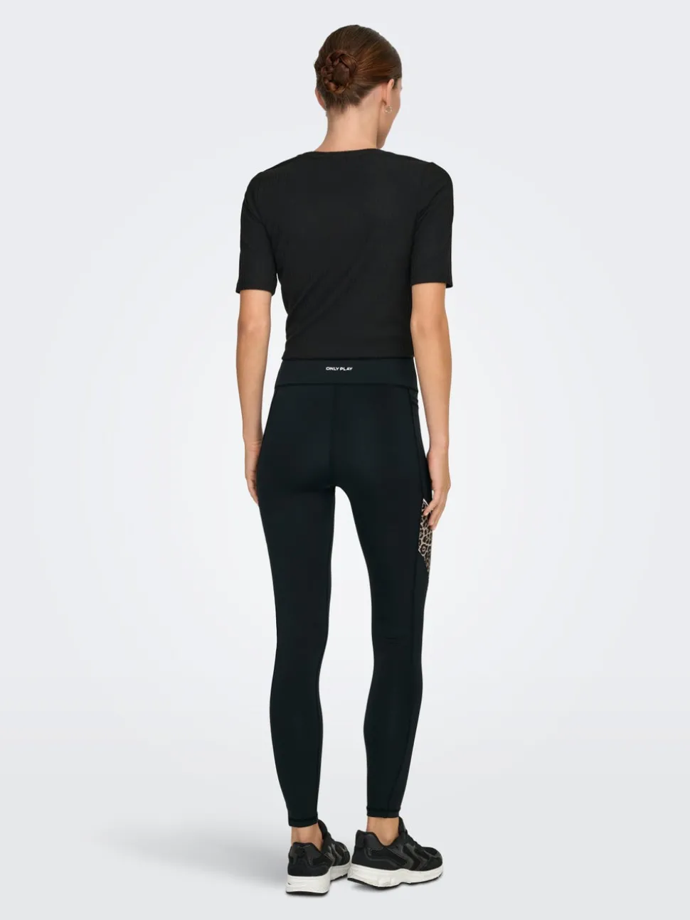 ONPMILA-2-ALEO Tight Fit Treningstights